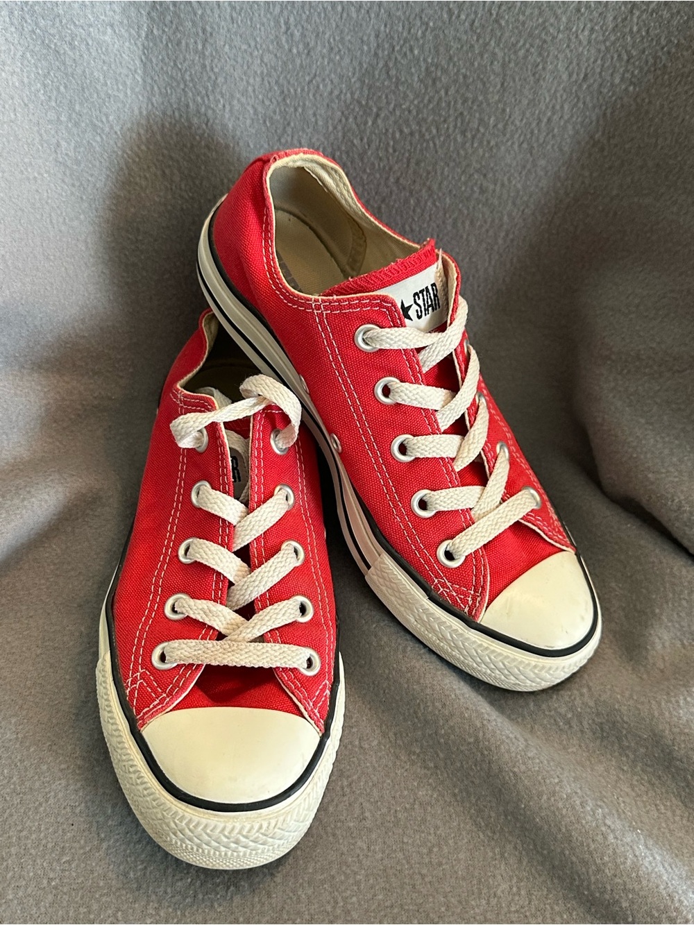 Red Low-Top Canvas Women's Sneakers with White Accents